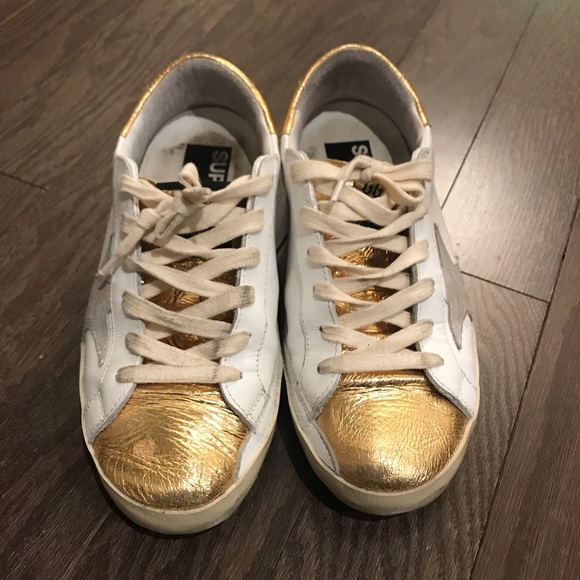 Golden Goose Shoes - Auth Golden Goose superstar 36